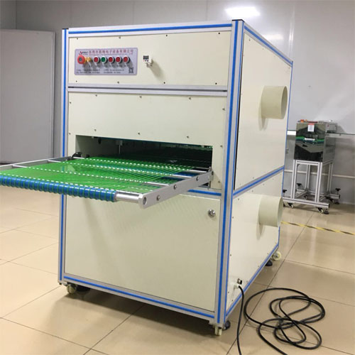 吸塑盤(pán)除塵設(shè)備廠家車(chē)間