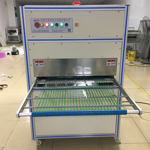 蘇州tray盤(pán)表面除塵機(jī)